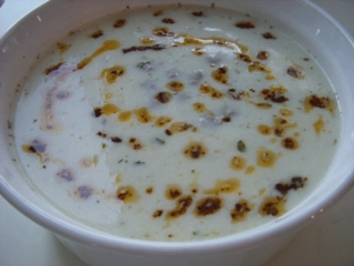 Pirinçli Yoğurt Çorbası Tarifi ve Malzemeleri